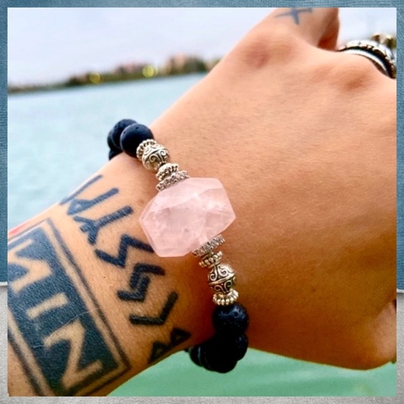 Genuine rose quartz , cz , lava rock bracelet - Picture 3 of 8